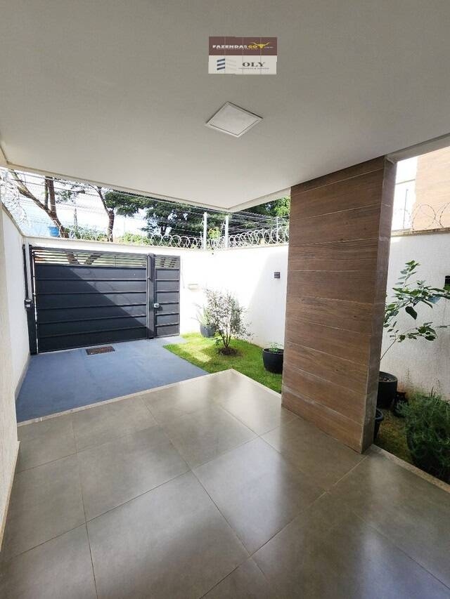 Casa à venda com 3 quartos, 126m² - Foto 2