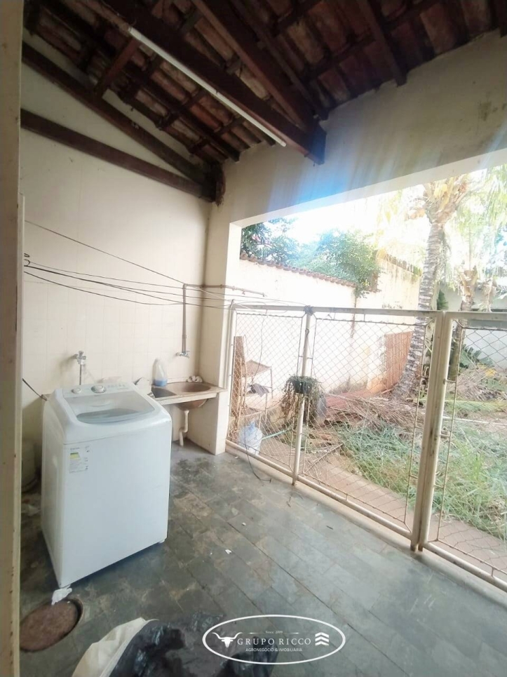 Casa à venda com 3 quartos, 136m² - Foto 11