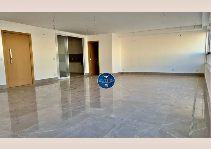 Apartamento à venda com 4 quartos, 223m² - Foto 4