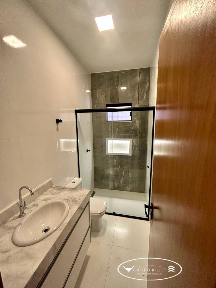 Casa à venda com 3 quartos, 180m² - Foto 10