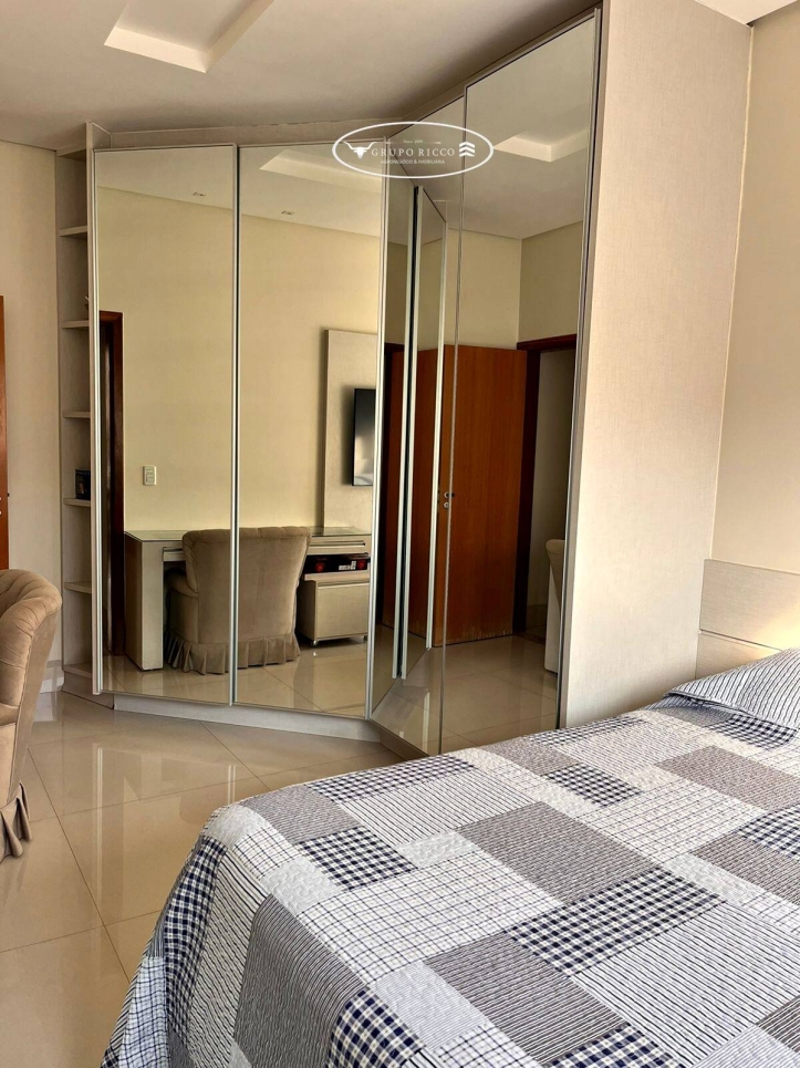 Casa de Condomínio à venda com 5 quartos, 300m² - Foto 9