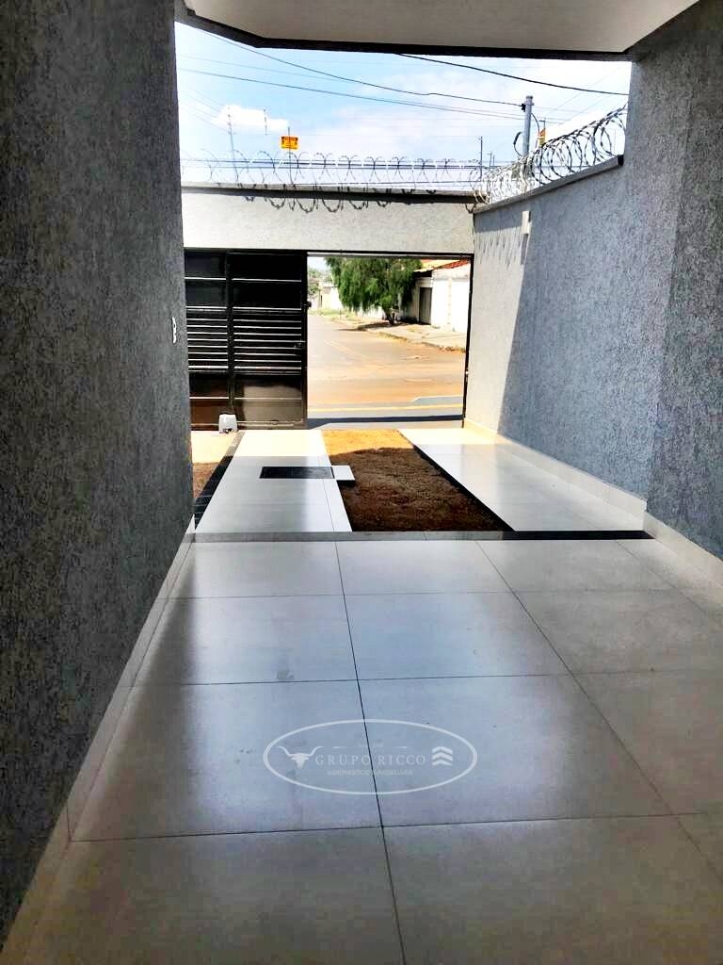 Sobrado à venda com 3 quartos, 119m² - Foto 2