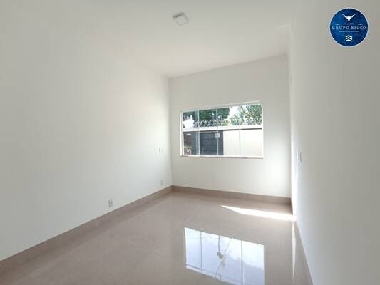 Casa à venda com 3 quartos, 105m² - Foto 5