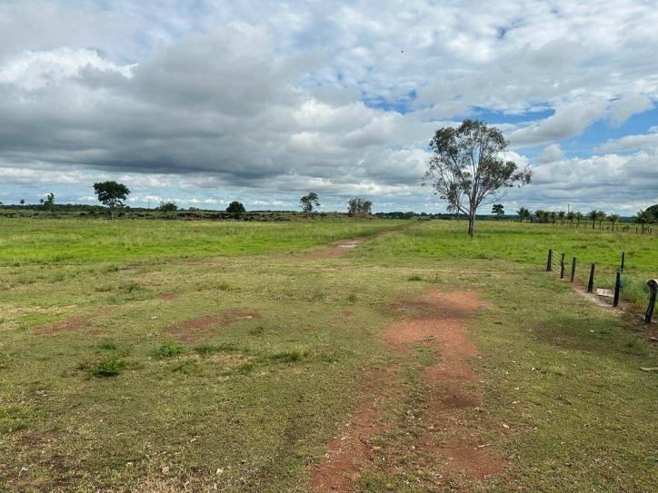 Terreno à venda, 53608m² - Foto 1