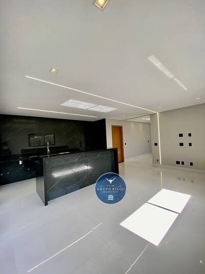 Casa de Condomínio à venda com 3 quartos, 245m² - Foto 15