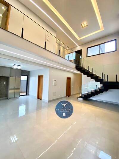 Casa à venda com 4 quartos, 238m² - Foto 10