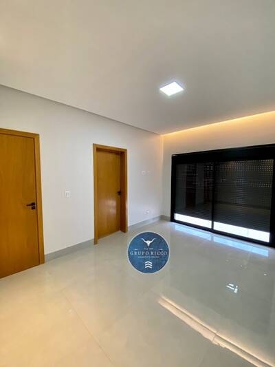 Casa à venda com 4 quartos, 238m² - Foto 14