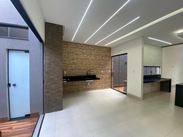 Casa à venda com 3 quartos, 154m² - Foto 9