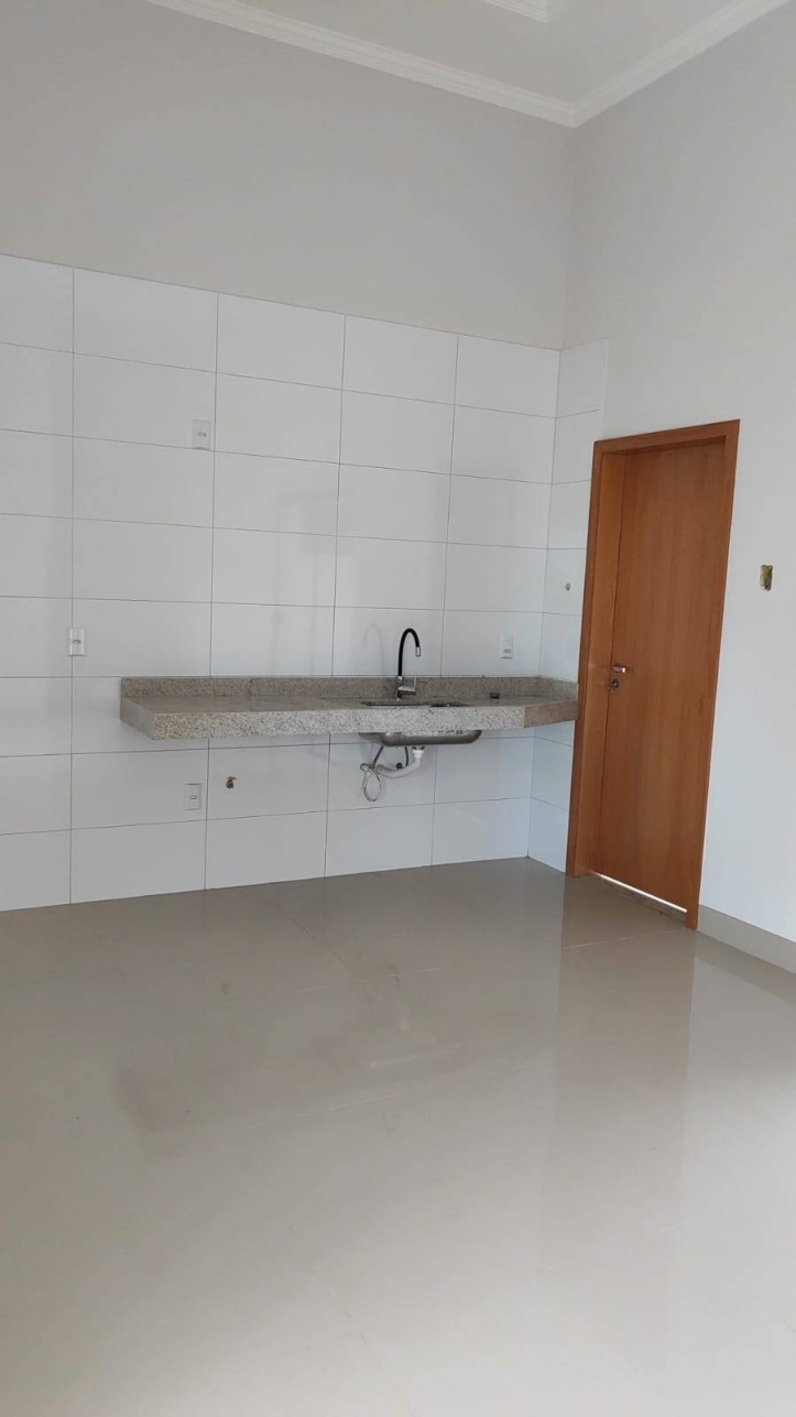 Casa à venda com 3 quartos, 145m² - Foto 5