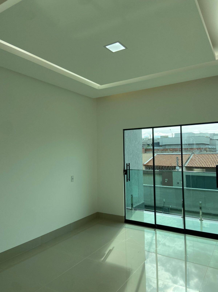 Casa à venda com 5 quartos, 283m² - Foto 8