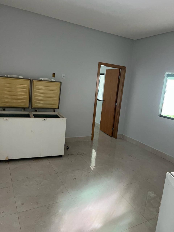 Casa à venda com 3 quartos, 200m² - Foto 5