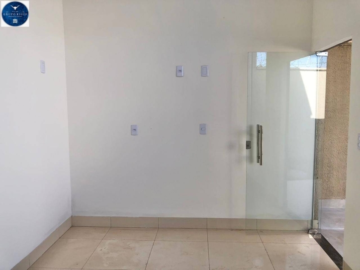 Casa à venda com 2 quartos, 79m² - Foto 6