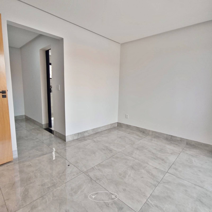 Sobrado à venda com 3 quartos, 150m² - Foto 5