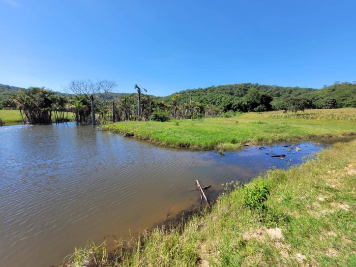 Terreno à venda, 136m² - Foto 1