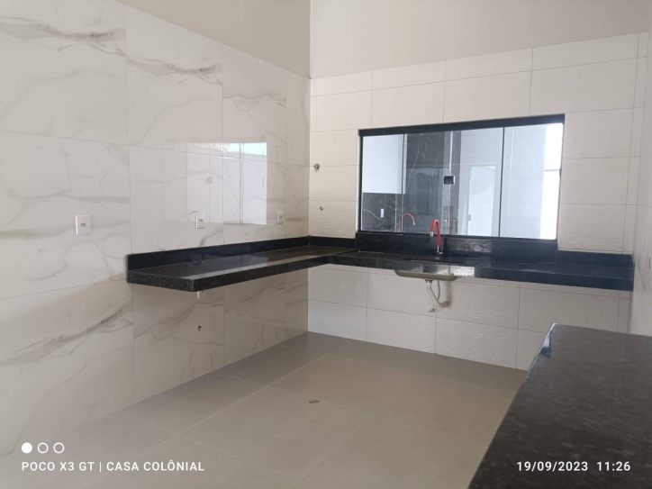 Casa à venda com 3 quartos, 115m² - Foto 3