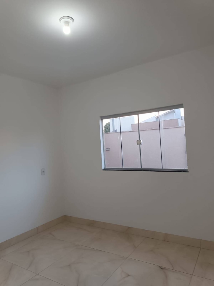 Casa à venda com 2 quartos, 100m² - Foto 8