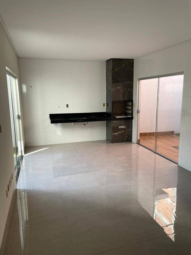 Casa à venda com 3 quartos, 129m² - Foto 8