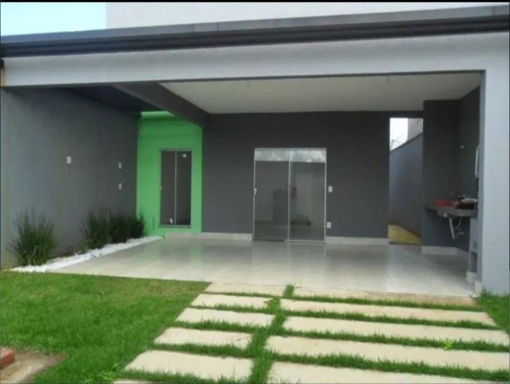 Casa à venda com 2 quartos, 77m² - Foto 1