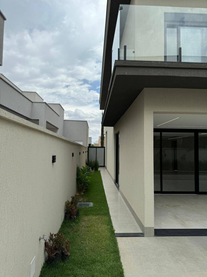 Casa de Condomínio à venda com 4 quartos, 299m² - Foto 20