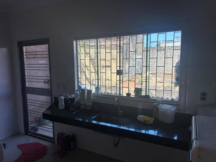 Casa à venda com 3 quartos, 140m² - Foto 5