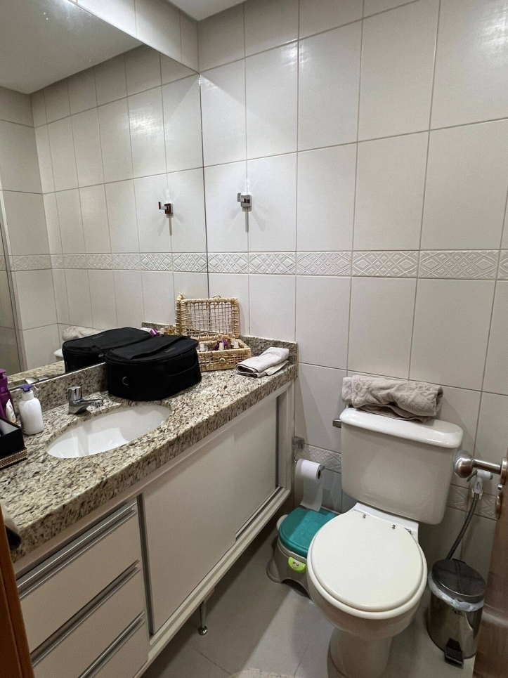 Apartamento à venda com 3 quartos, 114m² - Foto 13