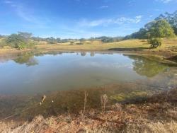 Venda em zona rural - Itaguari