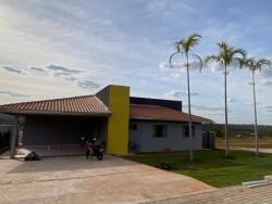 #2964 - Casa em condomínio para Venda em Hidrolândia - GO