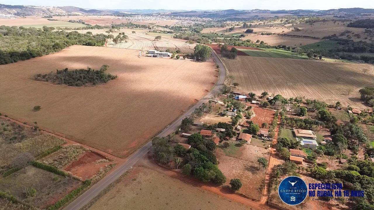 Terreno à venda, 5000m² - Foto 1