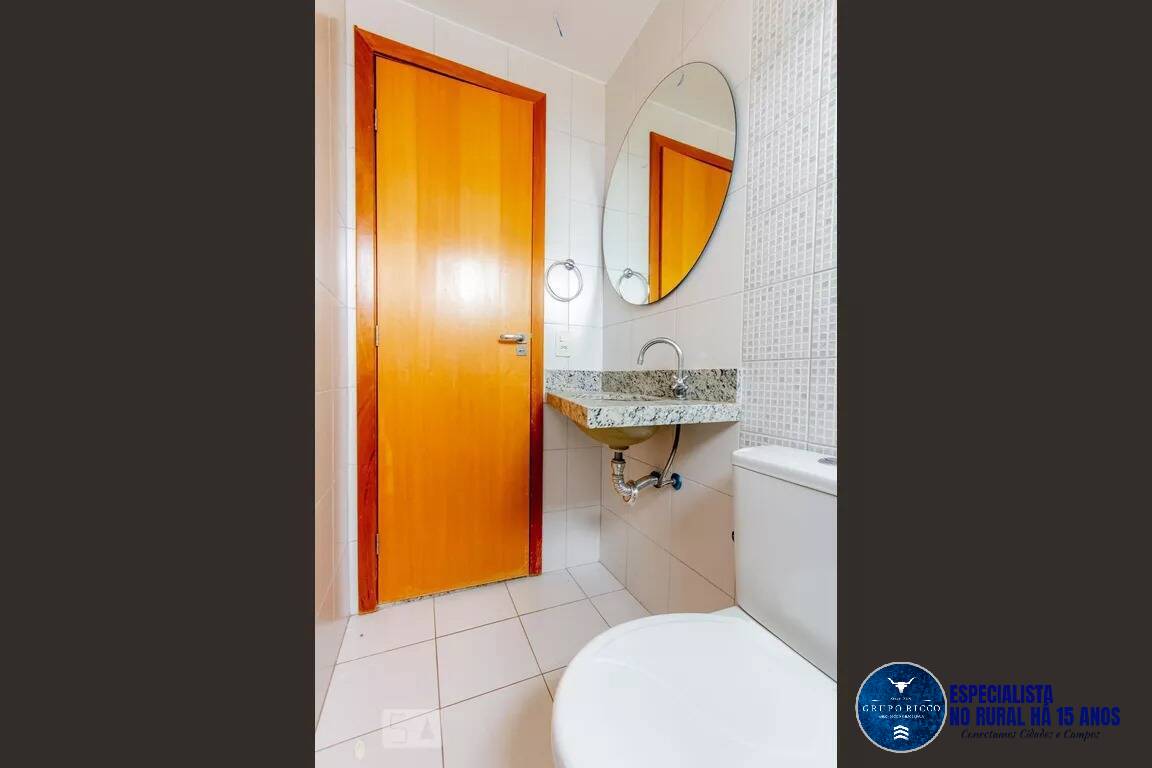 Apartamento à venda com 2 quartos, 64m² - Foto 11