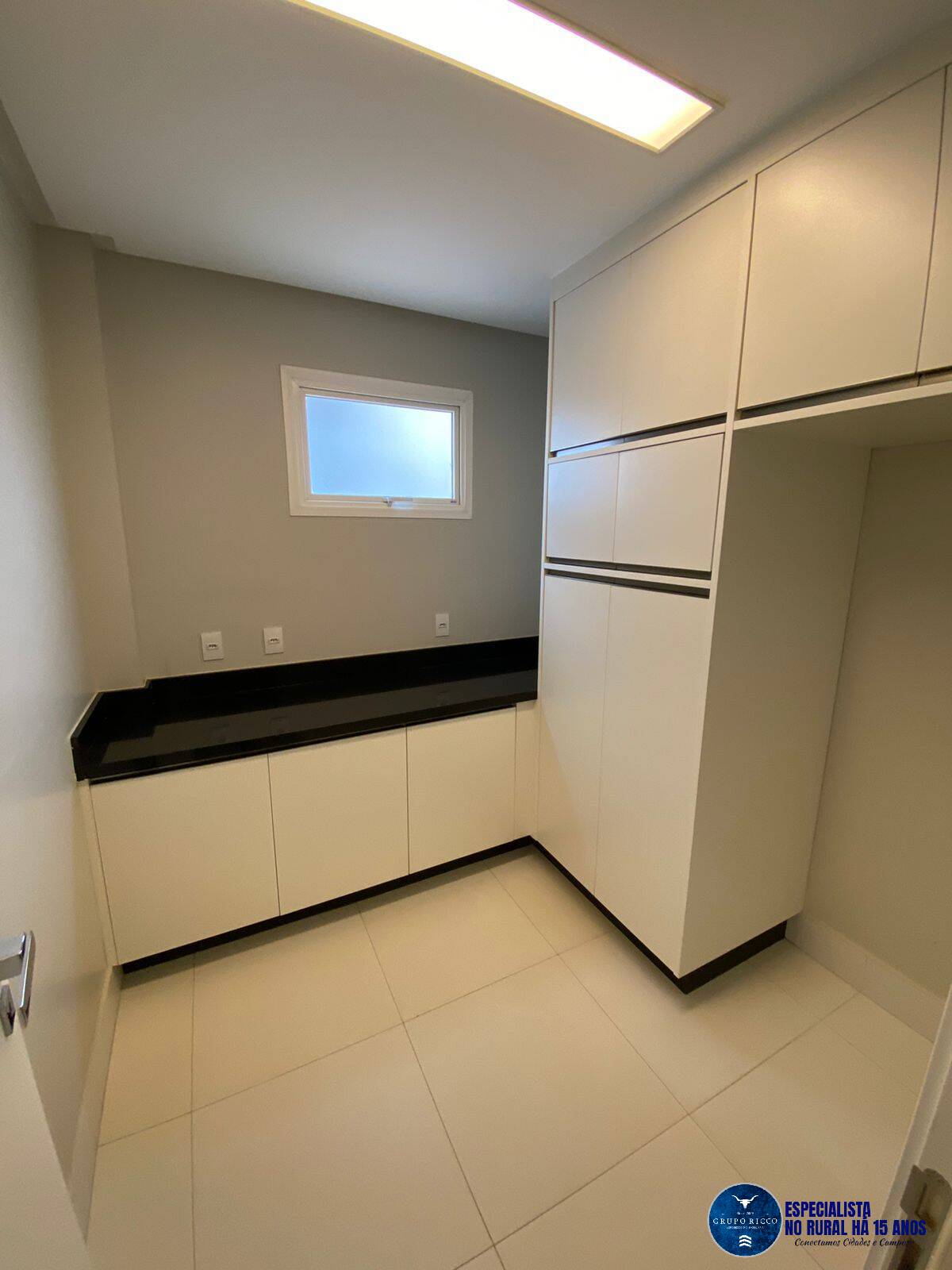 Apartamento à venda com 3 quartos, 265m² - Foto 16