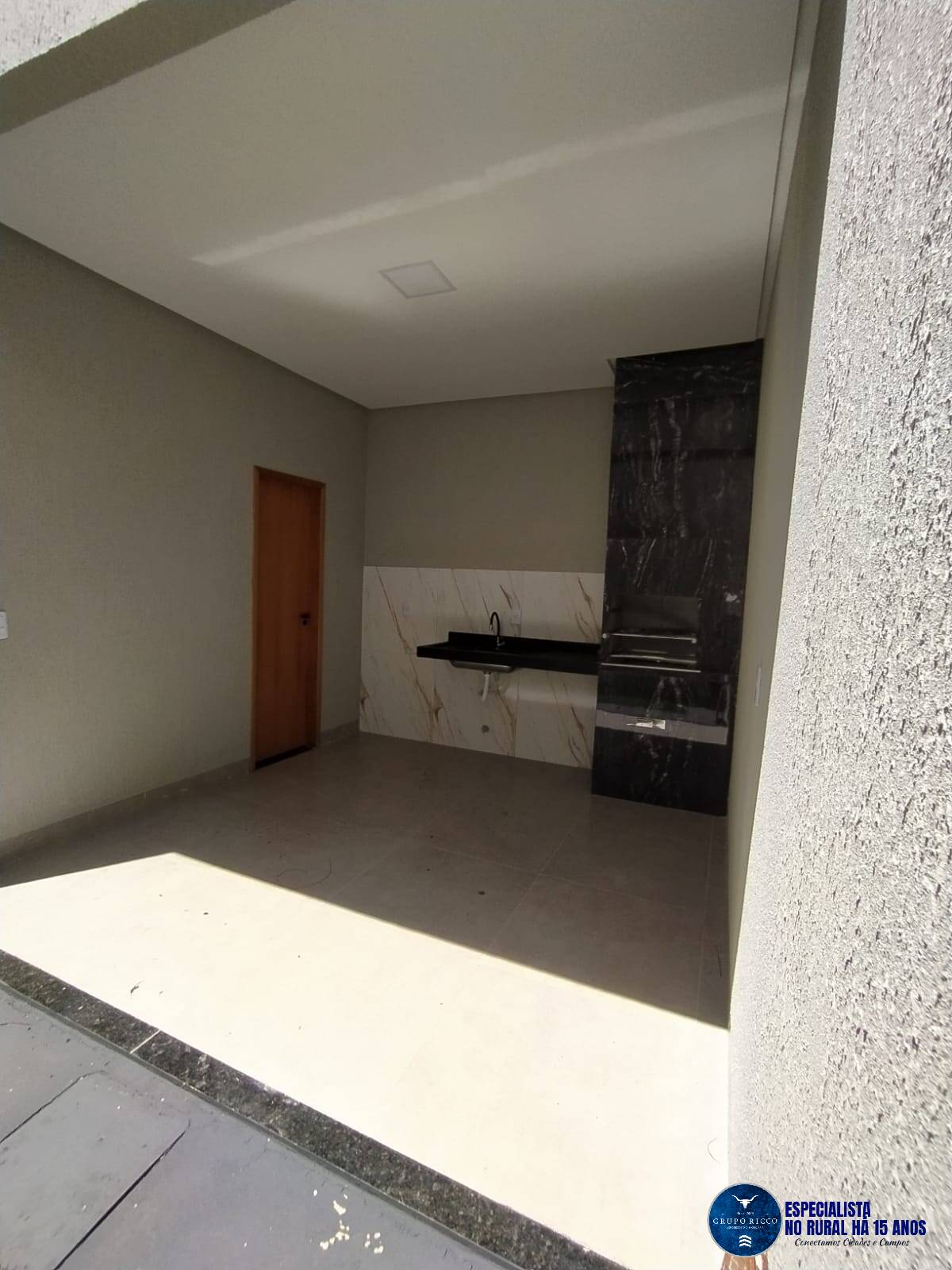 Casa à venda com 3 quartos, 137m² - Foto 8