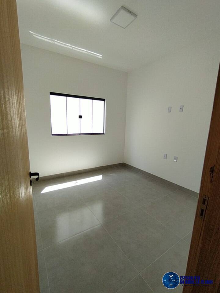 Casa à venda com 3 quartos, 137m² - Foto 7