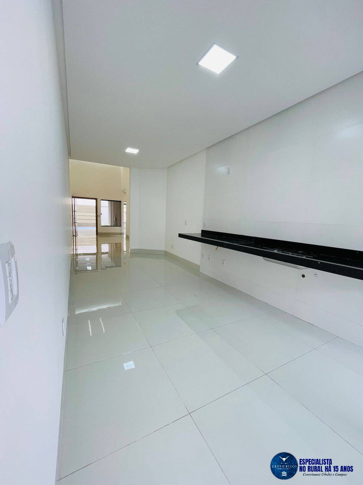 Casa à venda com 3 quartos, 137m² - Foto 6