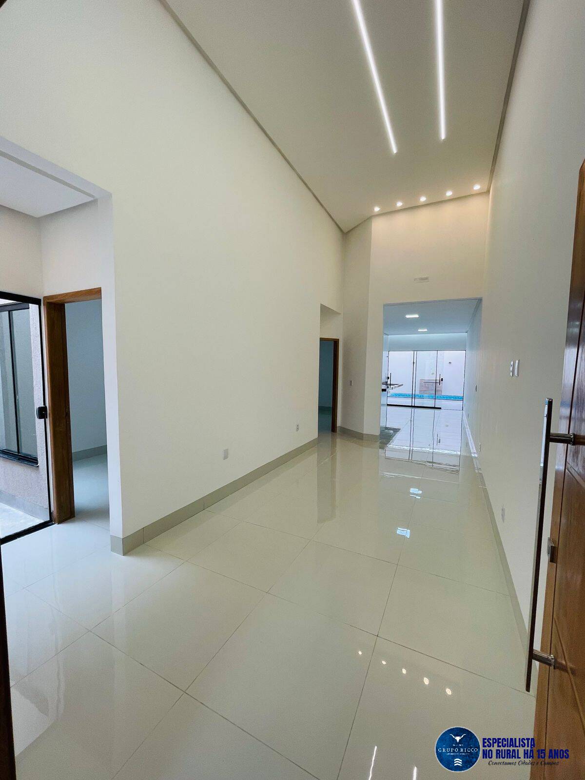 Casa à venda com 3 quartos, 137m² - Foto 5