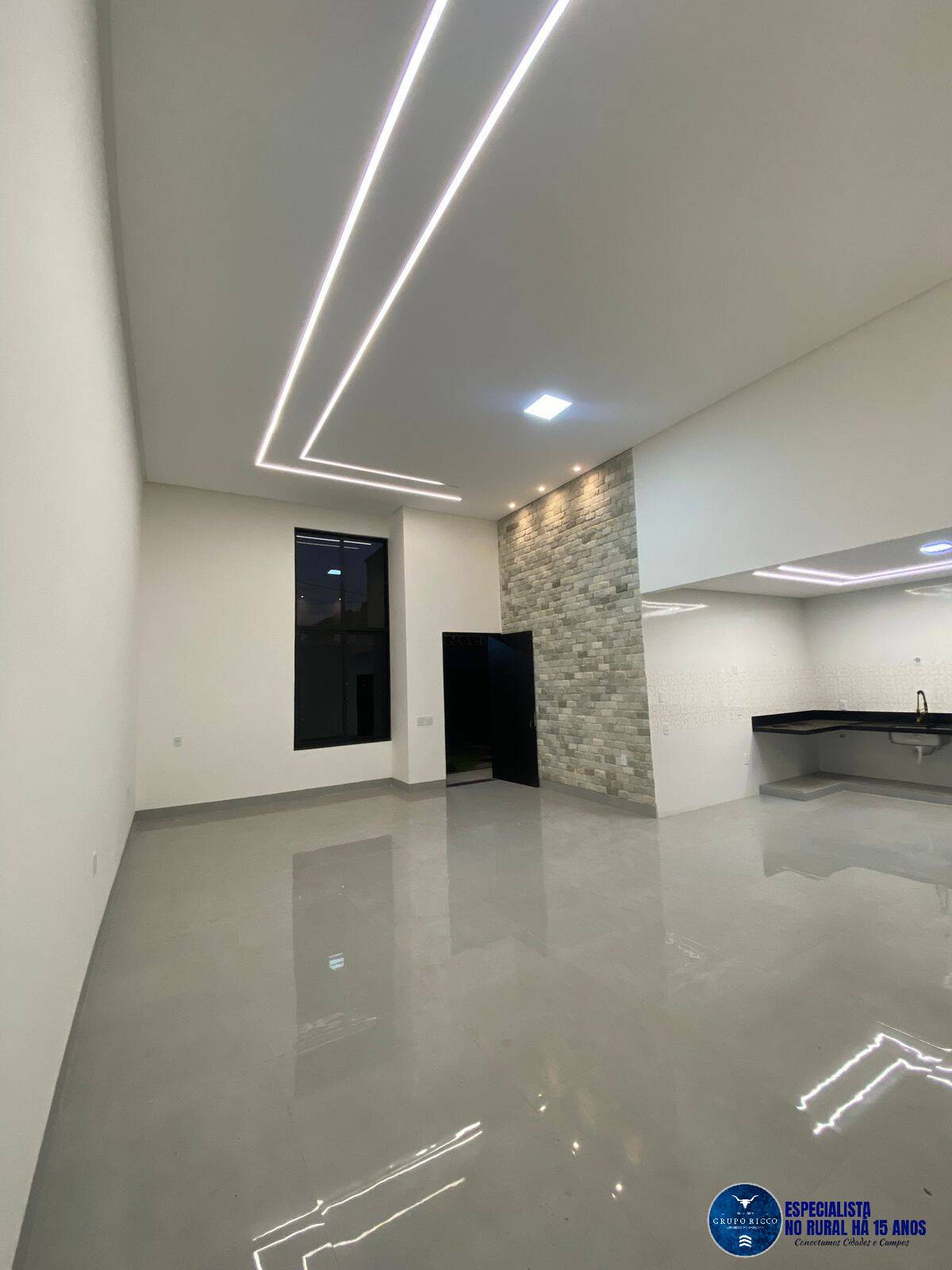 Casa à venda com 3 quartos, 181m² - Foto 5