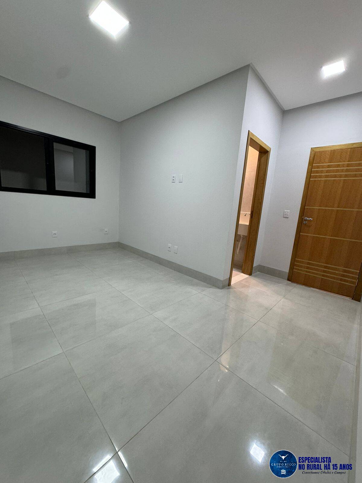 Casa à venda com 3 quartos, 170m² - Foto 6