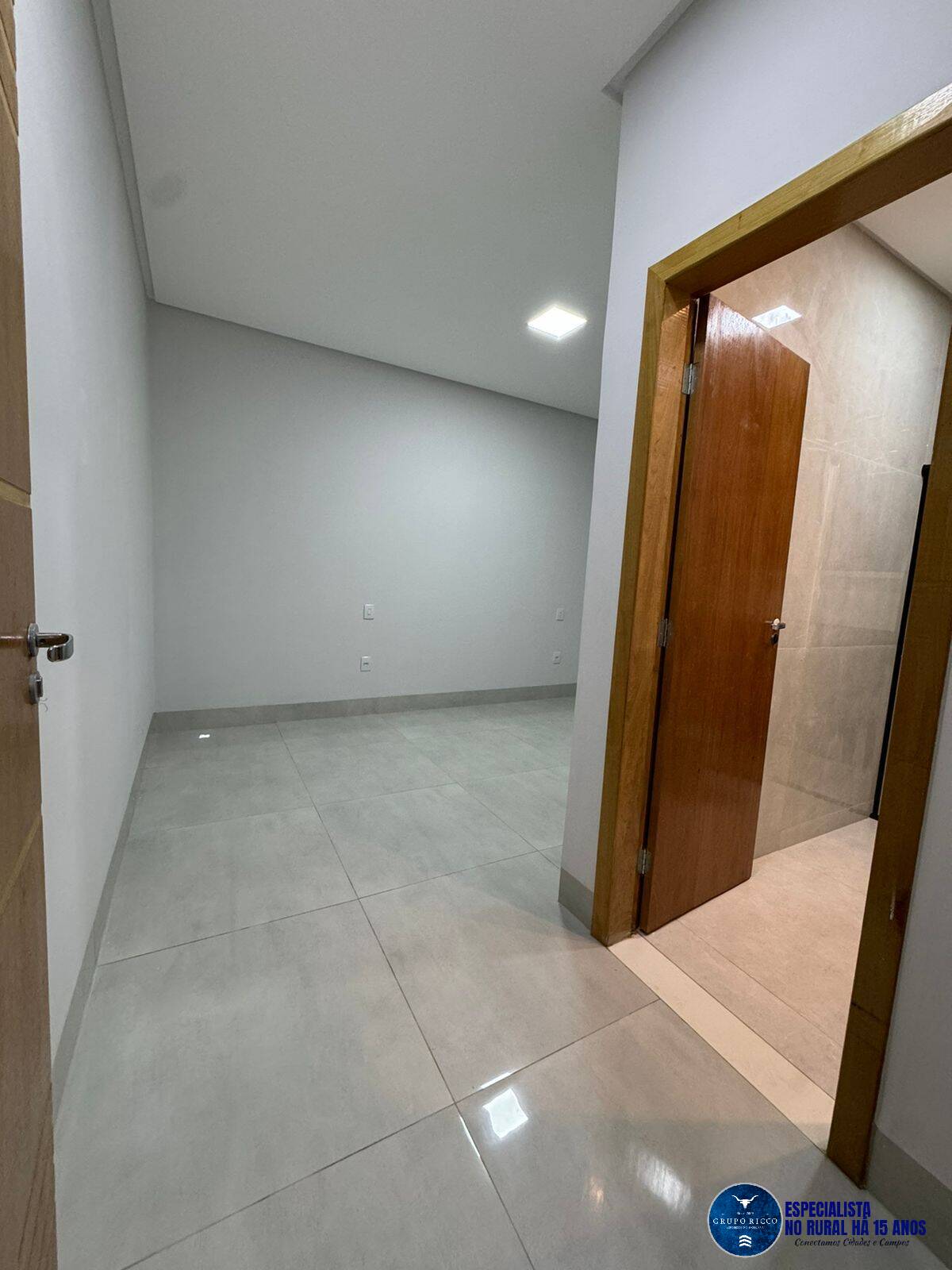 Casa à venda com 3 quartos, 170m² - Foto 10