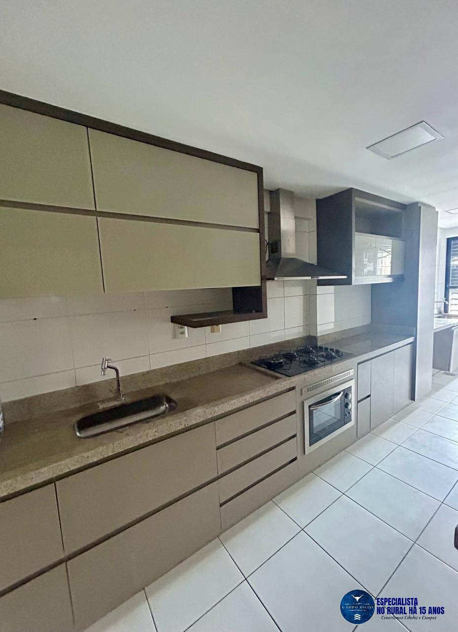 Apartamento à venda com 3 quartos, 113m² - Foto 1