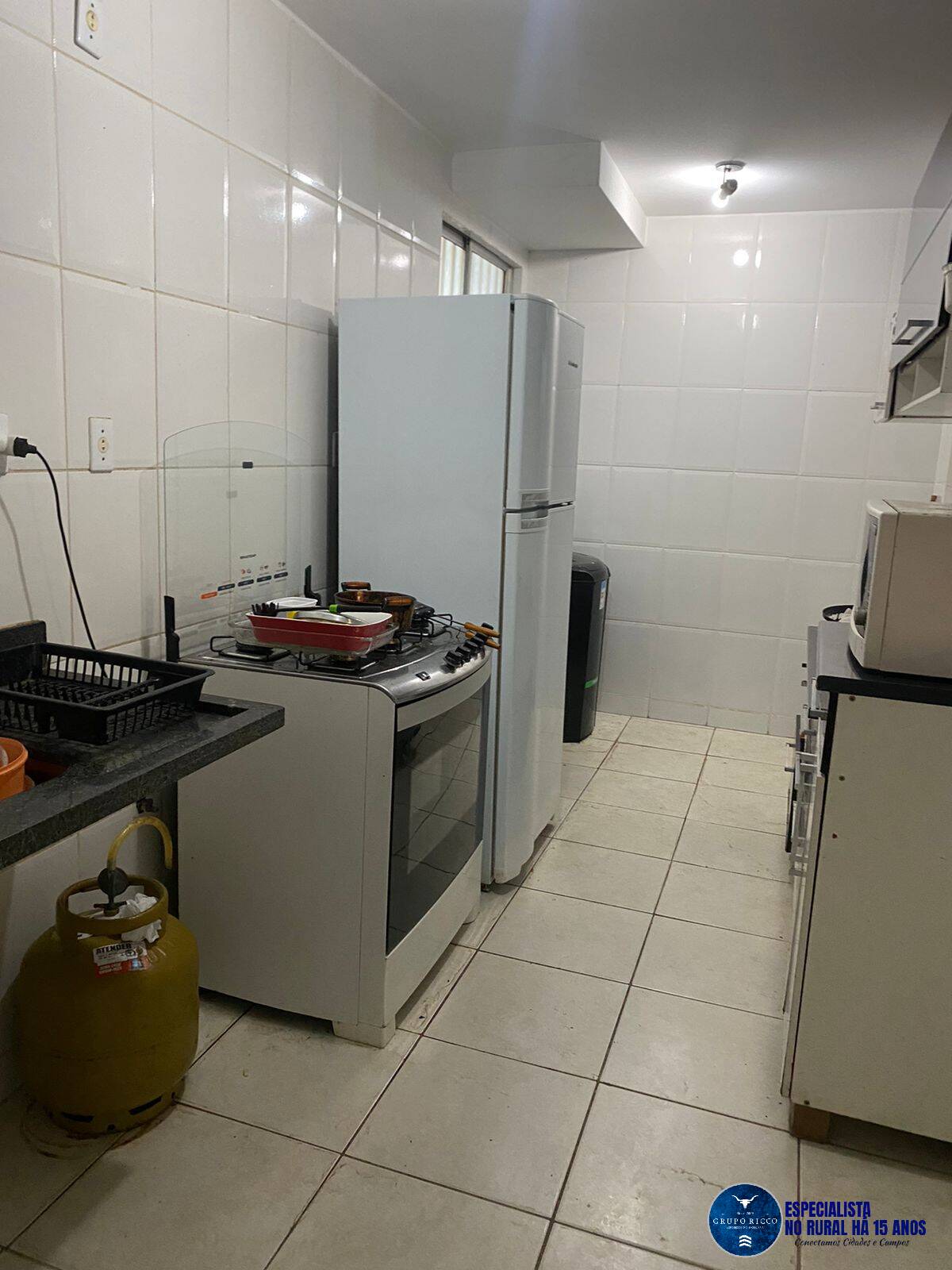 Apartamento à venda com 3 quartos, 70m² - Foto 3