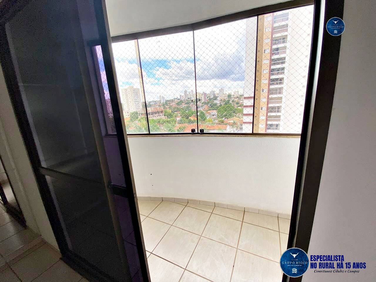 Apartamento à venda com 3 quartos, 120m² - Foto 10