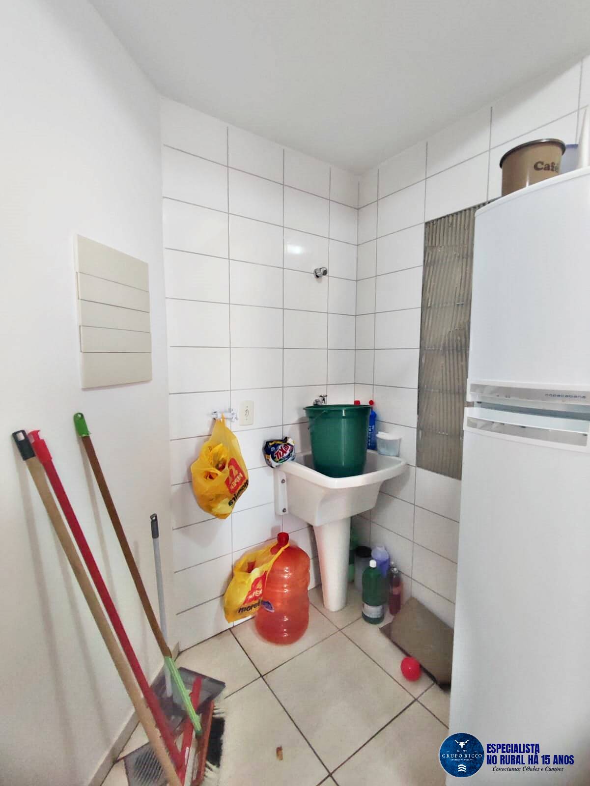 Apartamento à venda com 2 quartos, 65m² - Foto 8