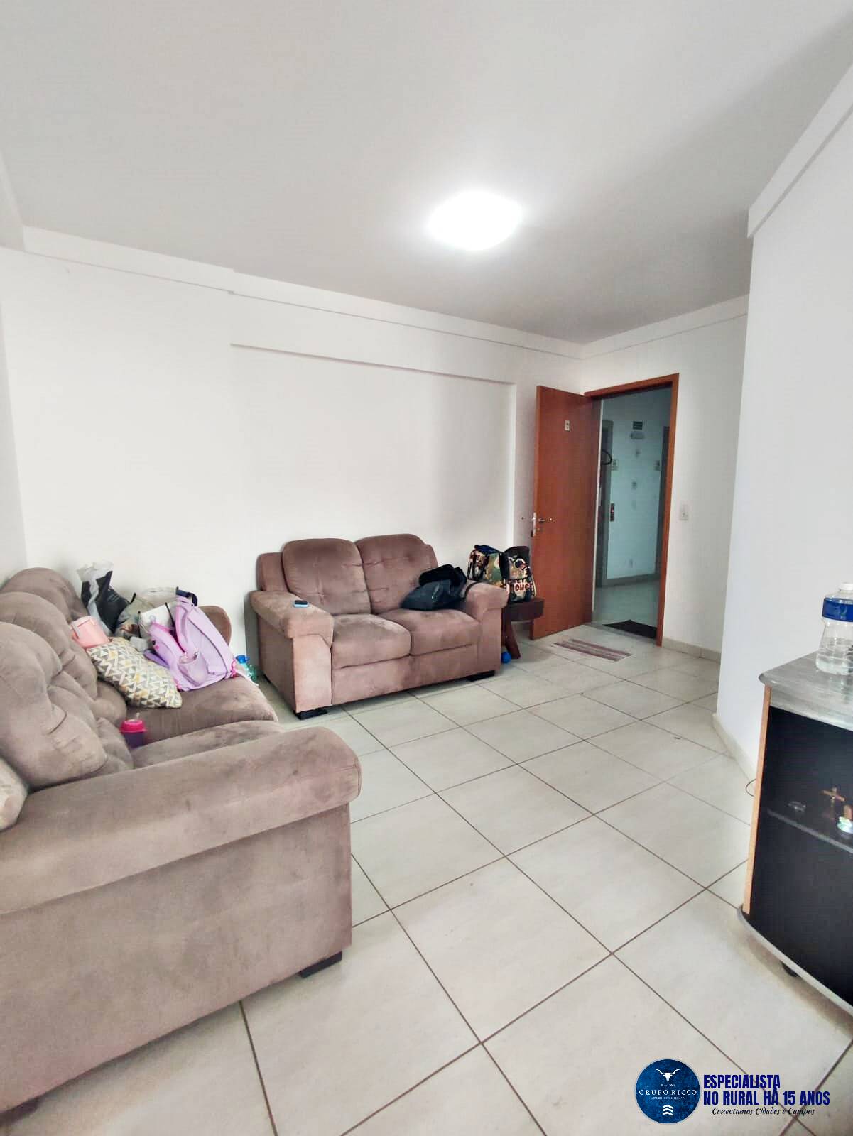 Apartamento à venda com 2 quartos, 65m² - Foto 3