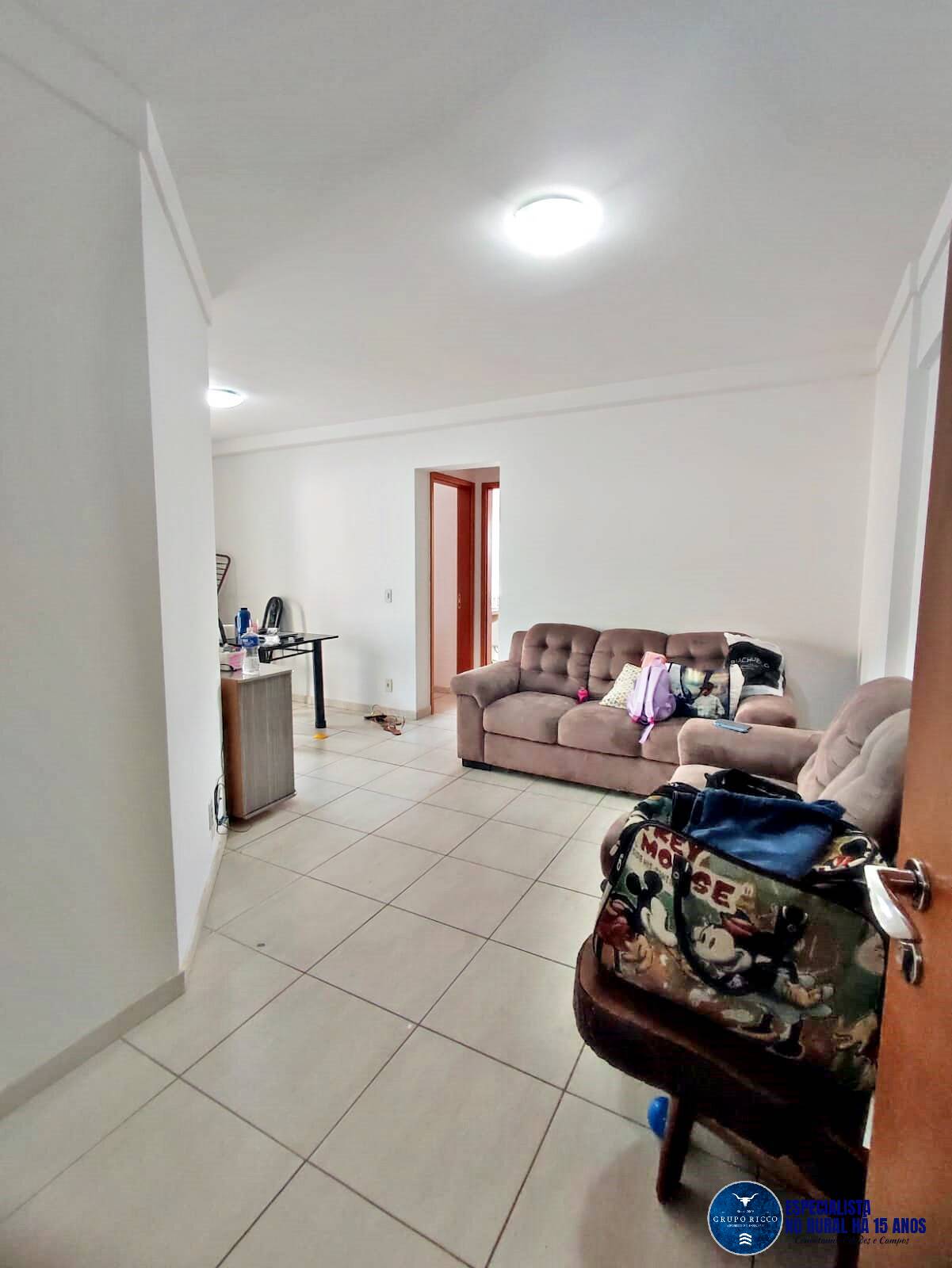 Apartamento à venda com 2 quartos, 65m² - Foto 2