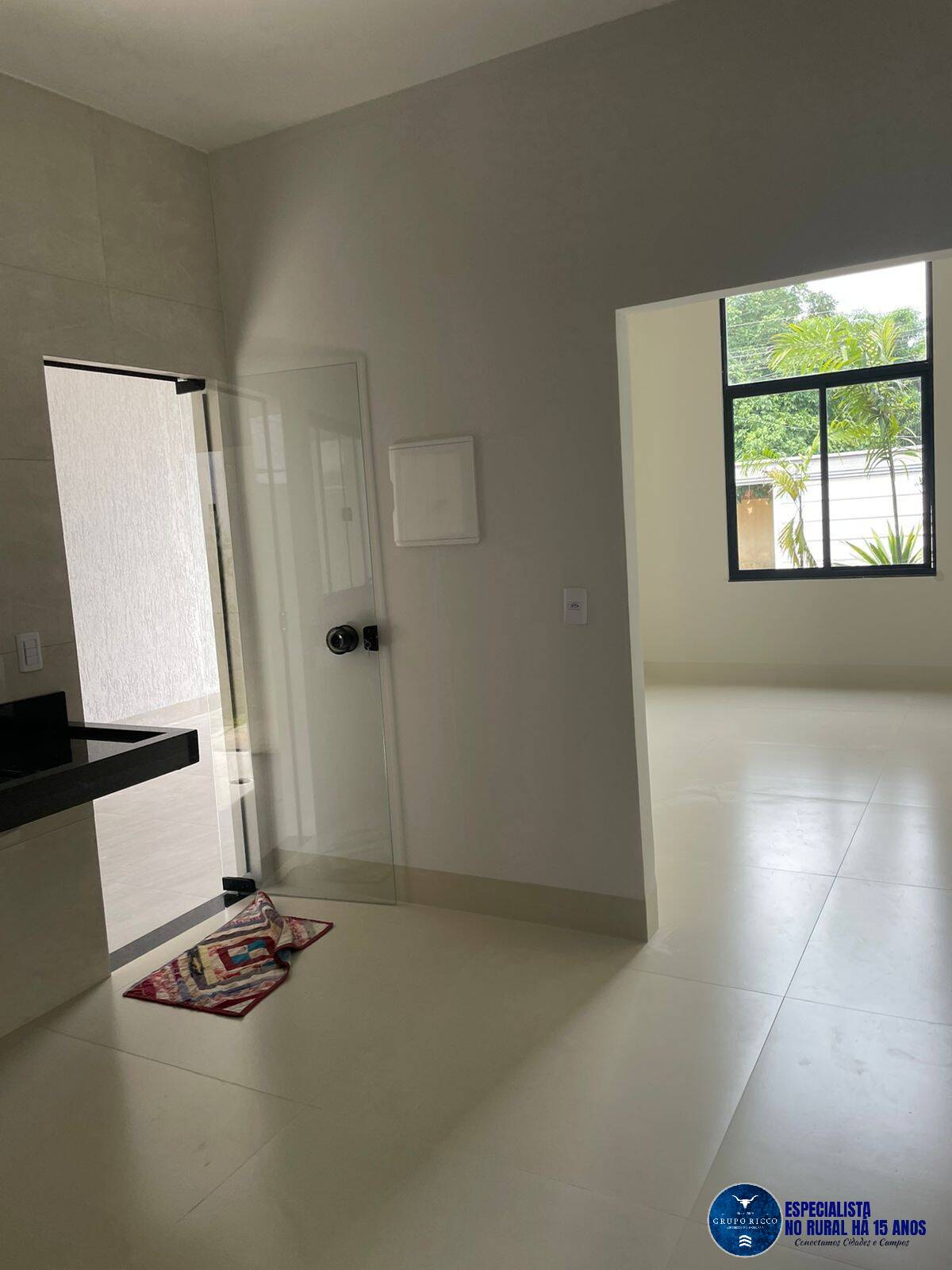 Casa à venda com 3 quartos, 108m² - Foto 4