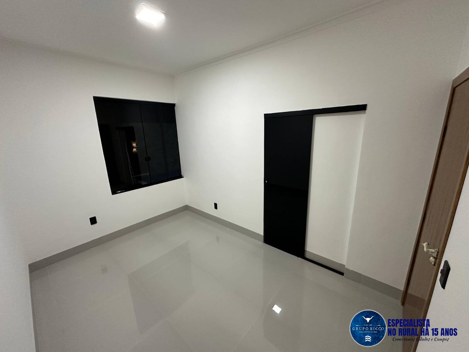 Casa à venda com 3 quartos, 120m² - Foto 5