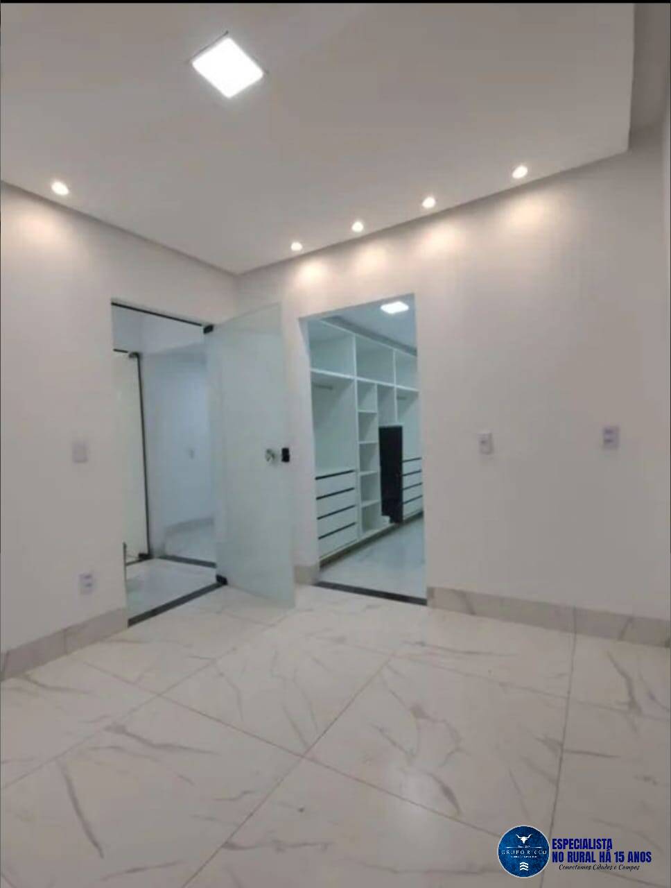 Casa à venda com 4 quartos, 304m² - Foto 10