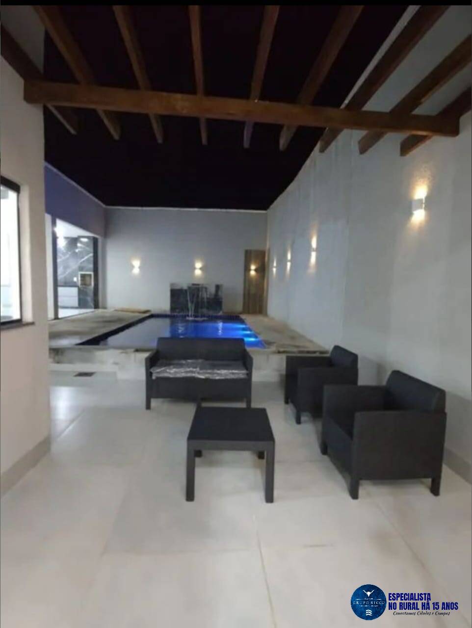 Casa à venda com 4 quartos, 304m² - Foto 12