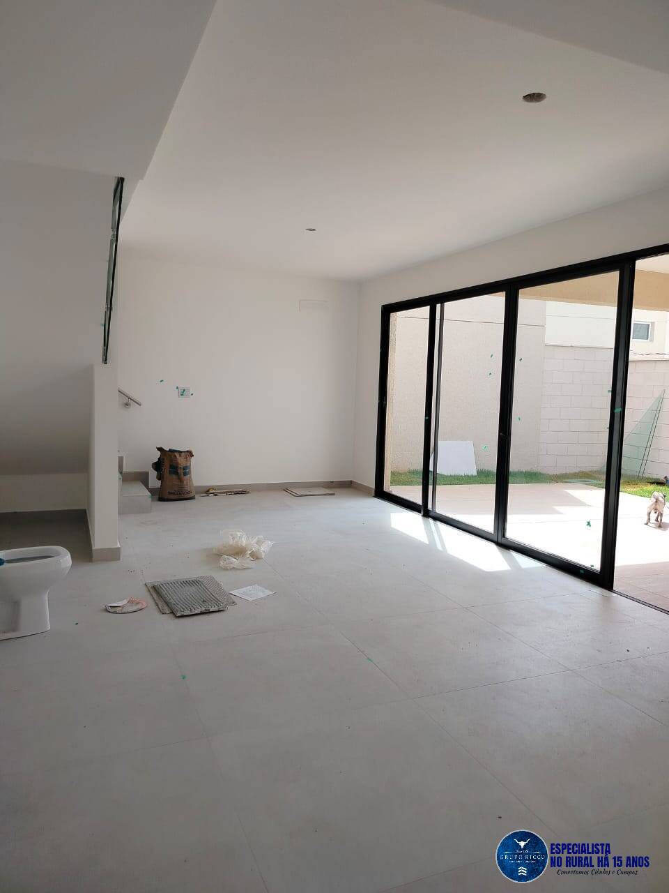 Casa de Condomínio à venda com 4 quartos, 181m² - Foto 4