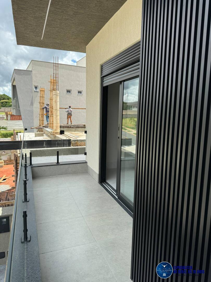 Casa de Condomínio à venda com 4 quartos, 274m² - Foto 16