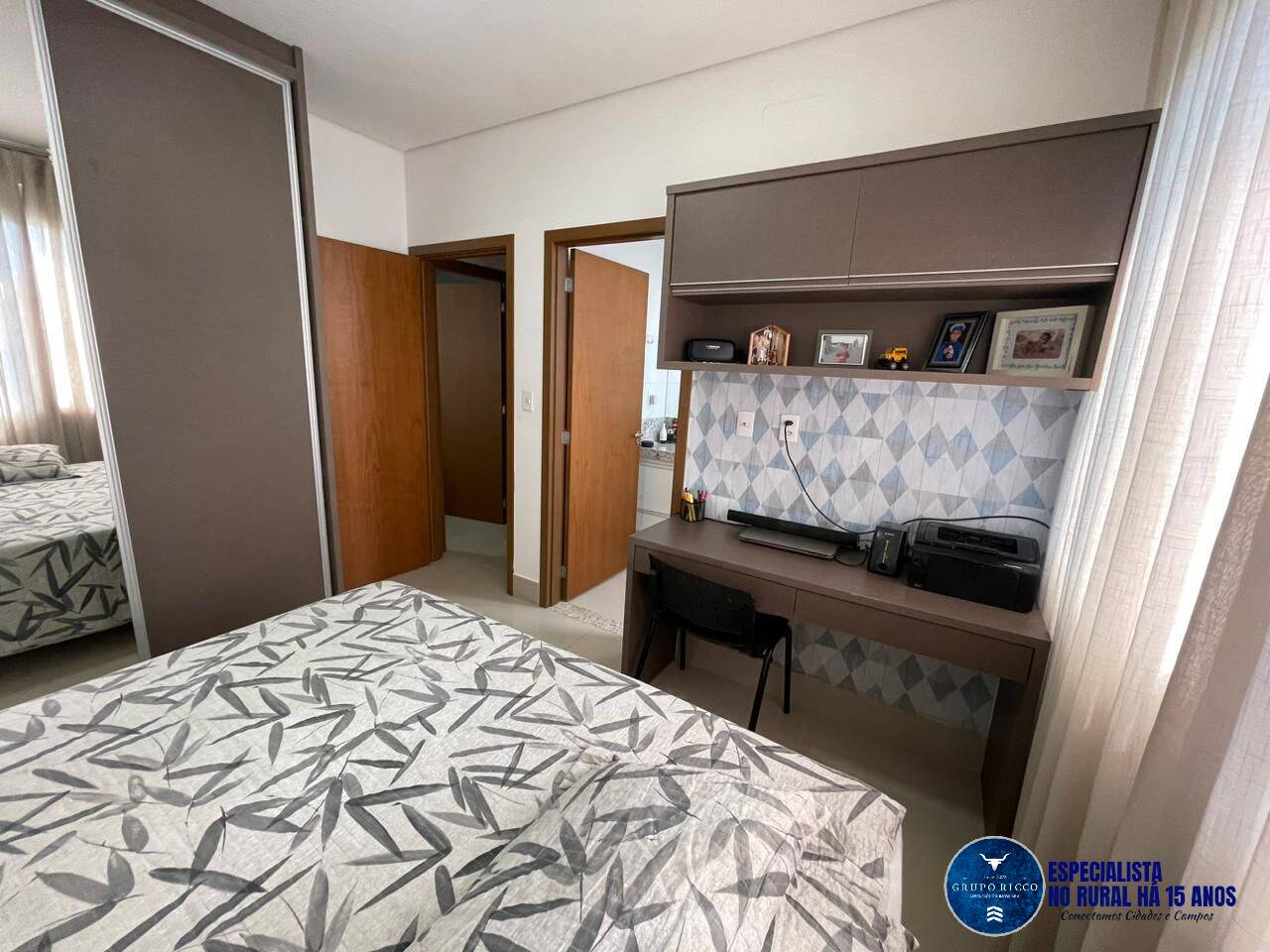 Apartamento à venda com 3 quartos, 117m² - Foto 4